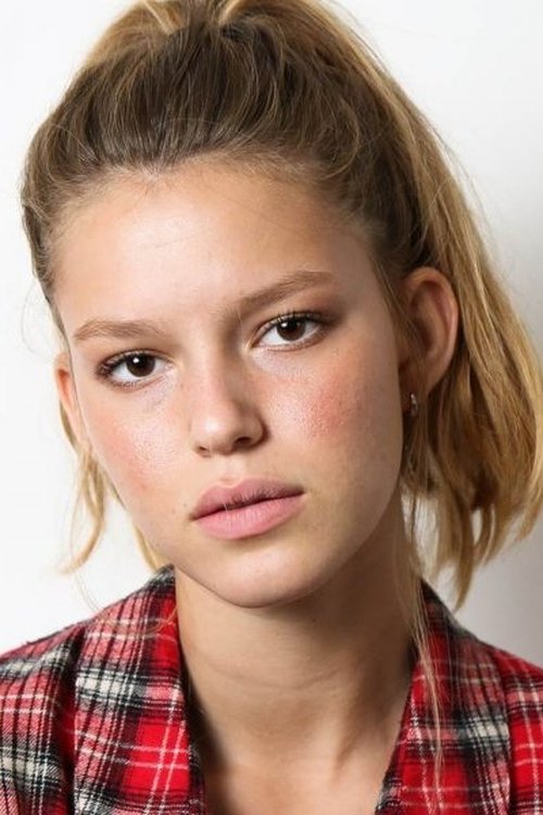 Naya Bienstock as Tamar