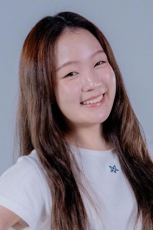 Maple Pattawan Pongsupanimit as Love