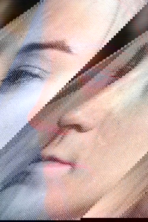 Katie Levesque as Ghost of Elizabeth Bellamy