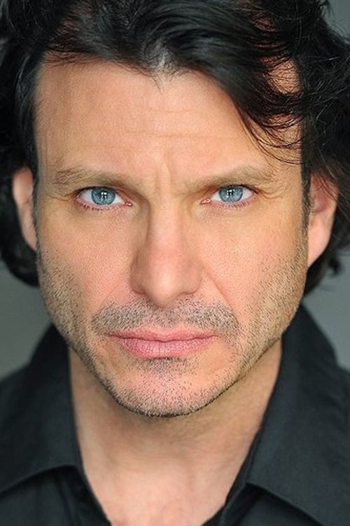 Stephen Manley as Alex Vinnitti