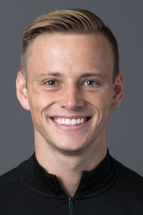 Steele Johnson as Garrett Delaney