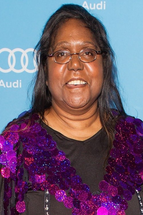 Lillian Crombie as Kameragul