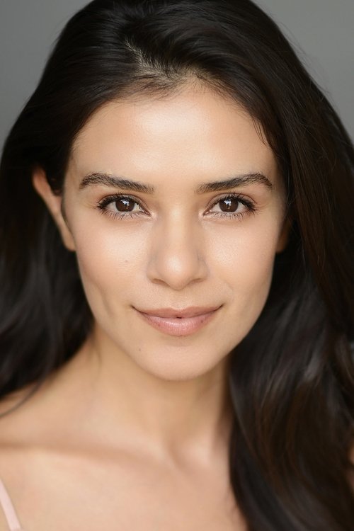 Alicia Urizar McCallum as Amber