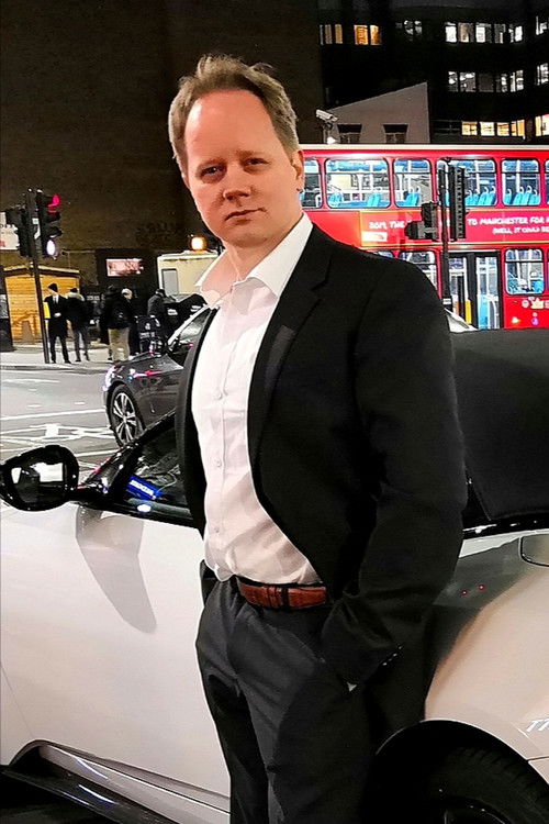 Tony Heino as Mike Sundberg