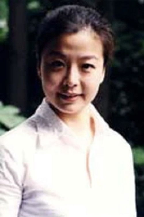 Mingmei Huang as 陈小梅