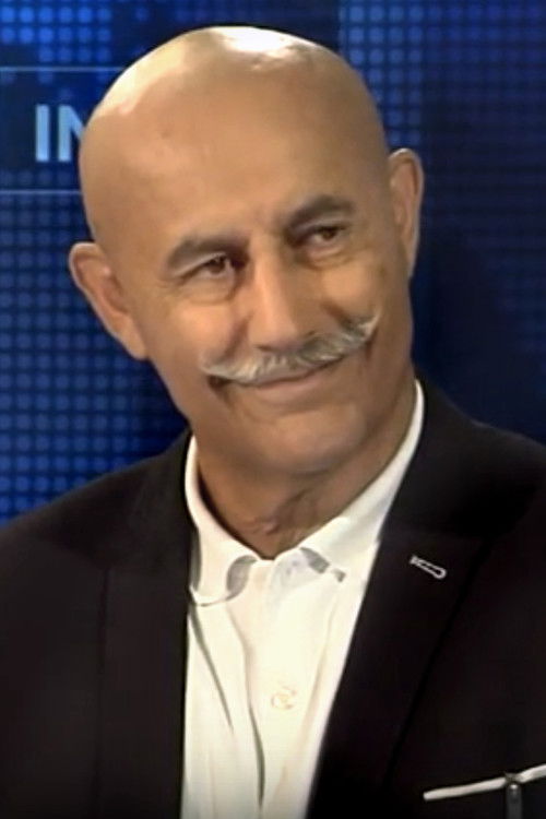 Belkacem Hadjadj as Arezki