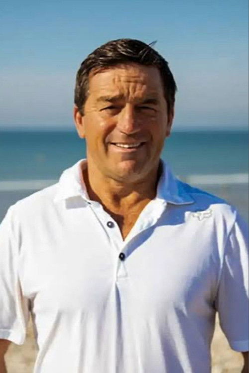 Leonard Woodcock as Young Royalist Prisoner