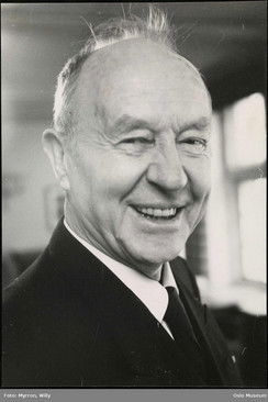 Lars Tvinde as Sebaldus