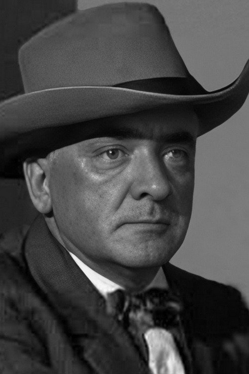 Mike Lally as Ship's Passenger (uncredited)