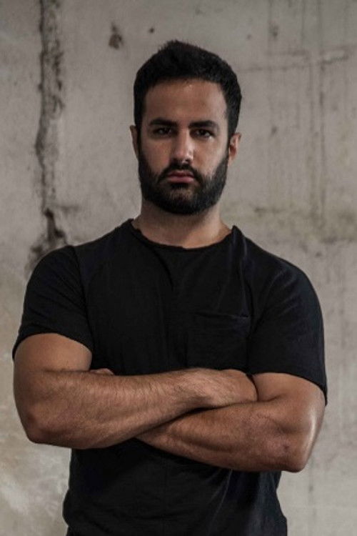 Nikos Anagnostopoulos as Διονύσης Καλλέργης