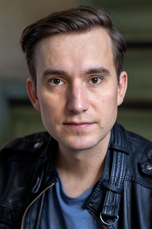 Mathias Renneisen as Tarek Amandi