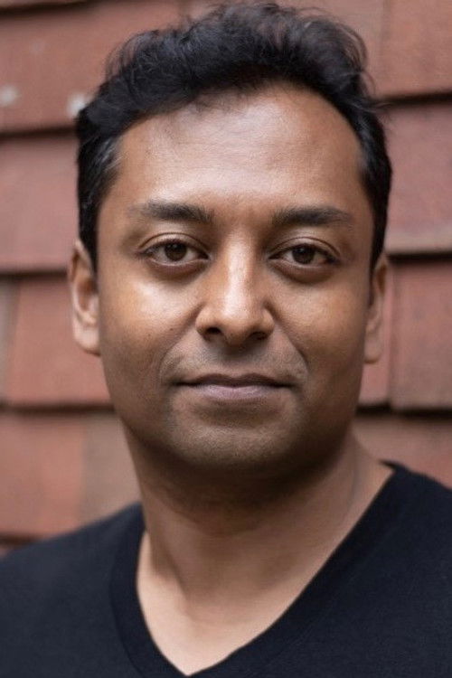 Sashen Naicker as Glucka Wijesuriya