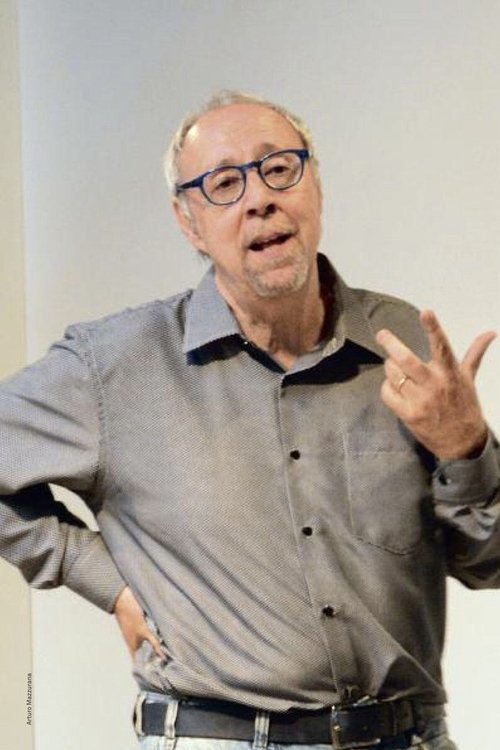 Andrea Castelli as Padre De Gasperi