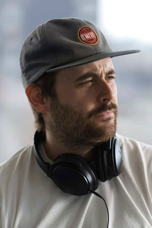 Olivier Frigon as Mother (voice) (uncredited)