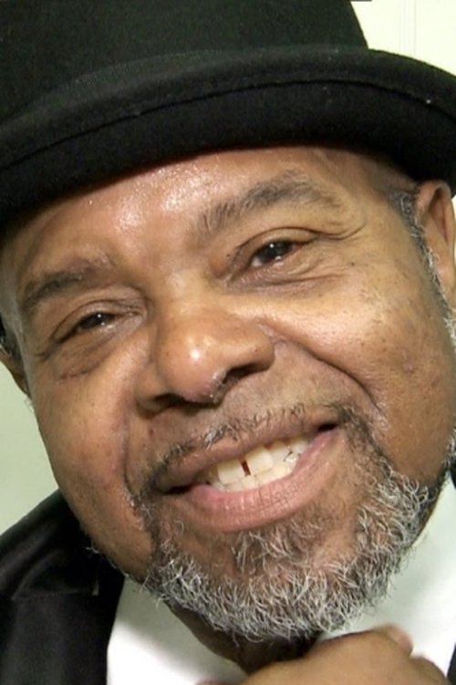 Paul Murphy as Leroy Smith