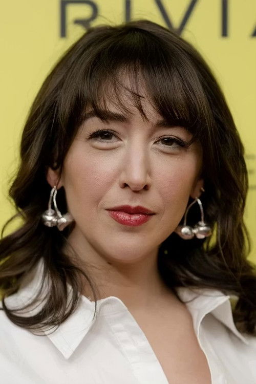 Meredith Alloway as Janice