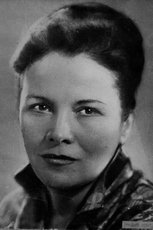 Nina Mazayeva as Нелида Егоровна