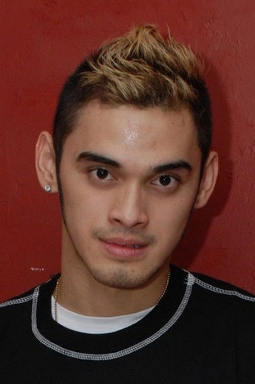 Andhika Gumilang as Indra