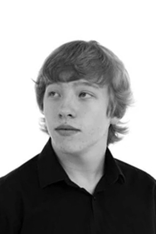 Sandy Bain as Preston