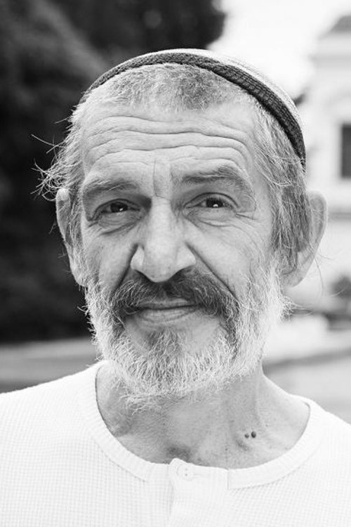 Jaroslav Achab Haidler as Autobus