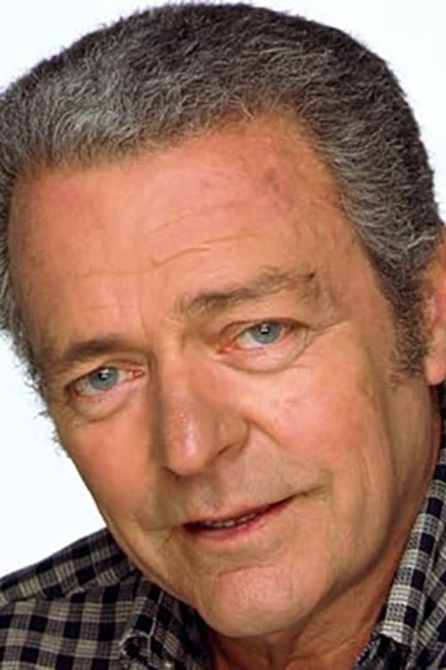 Norman Coburn as Carter