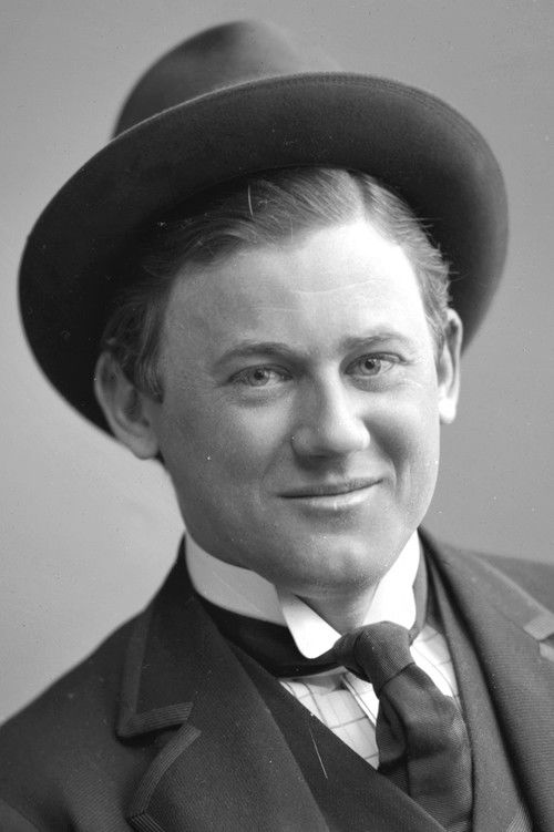 Elvin Ottoson as Järnvägsinspektör Bergfelt