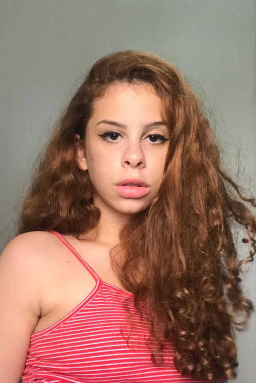 Bianca Dantas as Andressa