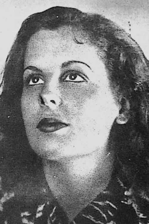 Lygia Cordovil as Maria Helena