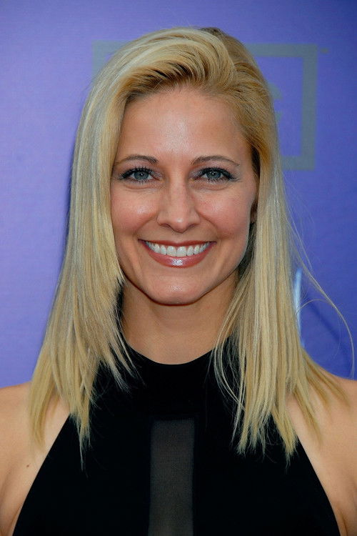 Karin Justman as Figure