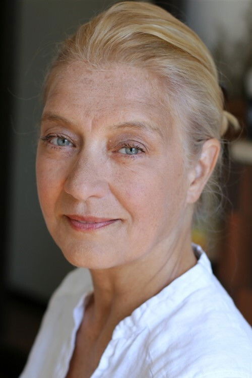 Erika Vandelet as Professeur blonde