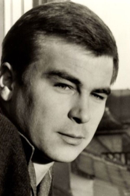 Georg Kostya as Georg