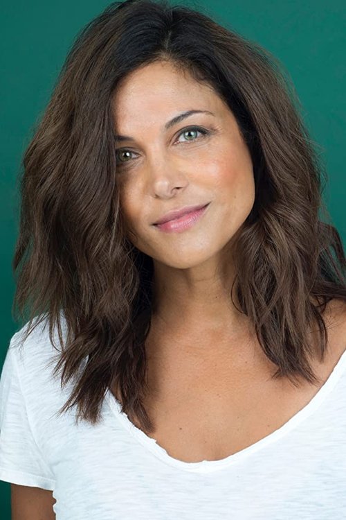 Francisca Dennis as Alyssa