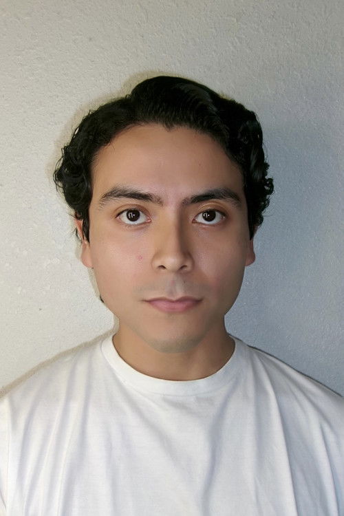 Junior Delias as James