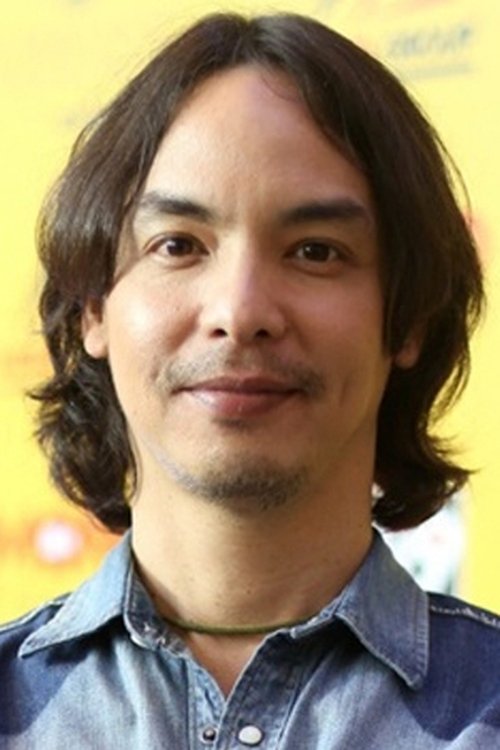 Achita Pramoj Na-Ayudhya as Kong's Dad