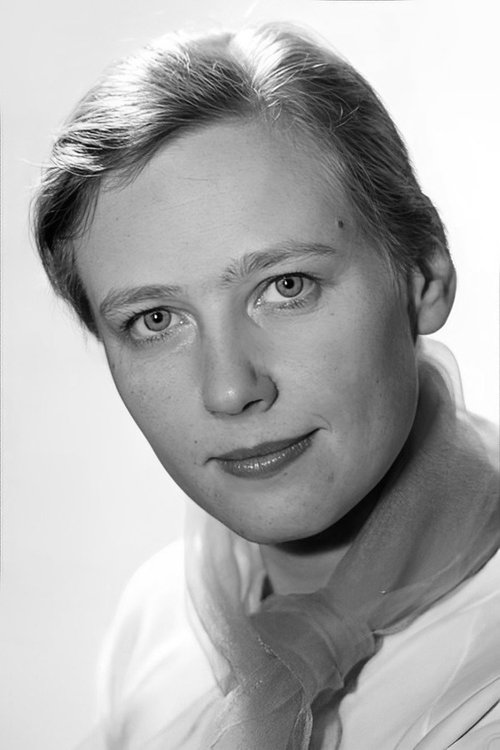 Iya Savvina as Лидия Владимировна Аникеева, член правления, замдиректора НИИ