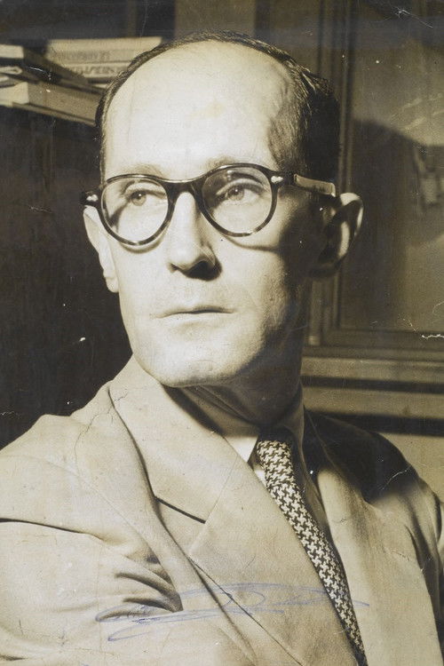 Carlos Drummond de Andrade as Himself