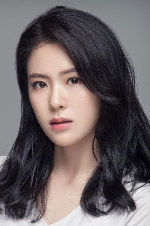 Lee Min-ryung as Jang Yi-soo