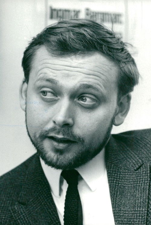 Hans Bergström as Göran