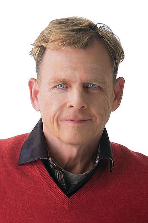 Mark Patton as Jesse Walsh