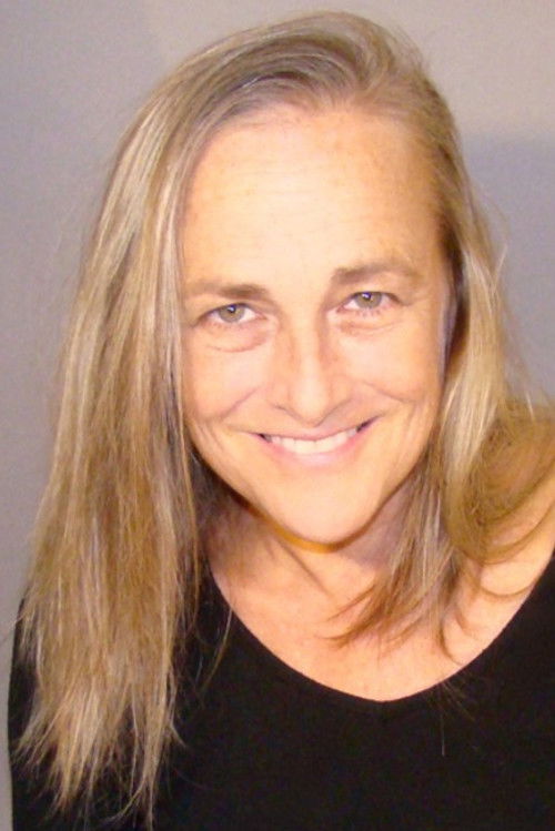 Gina Stewart as Estaleen