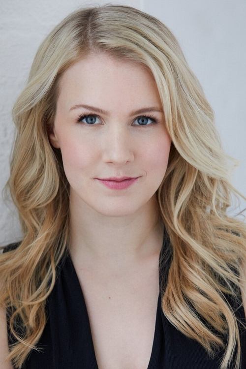 Ginna Claire as Maggie/Margaret