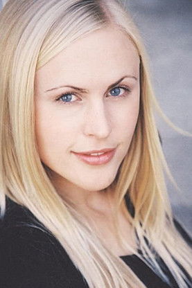 Annie McElwain as Heidi Burge