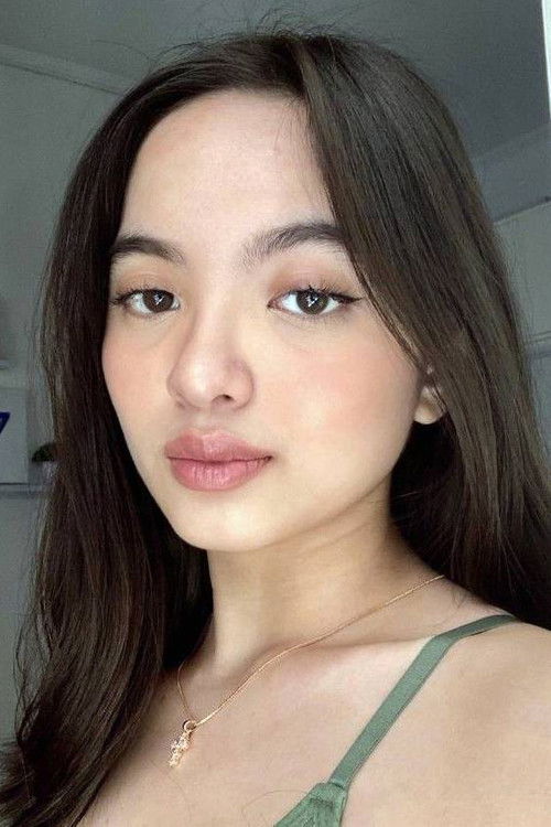 Elize Mariano as Marie