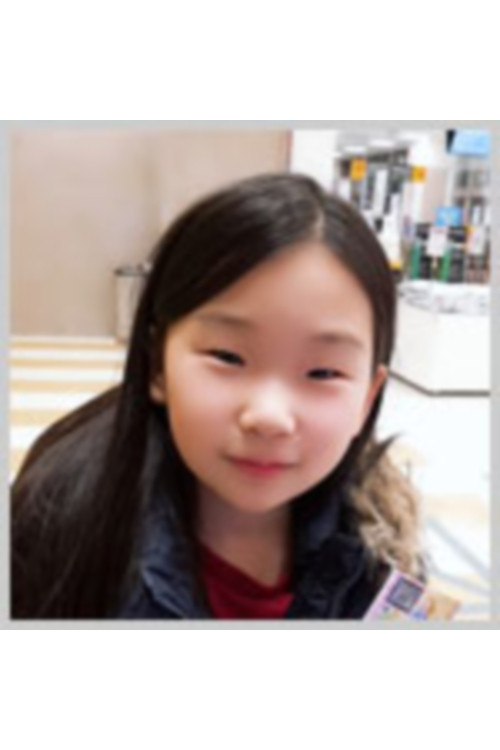 Kim Si-eun as 티시 (Voice)