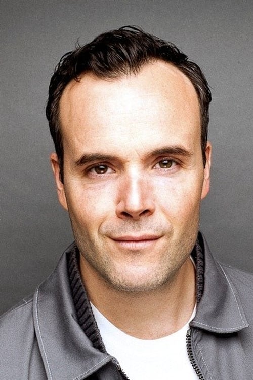 Jean-Michel Le Gal as Teddy