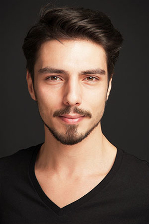 Uzay Gökhan Irmak as Ugur