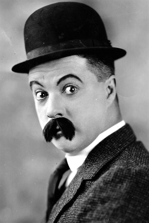 Billy Bevan as Policeman (uncredited)