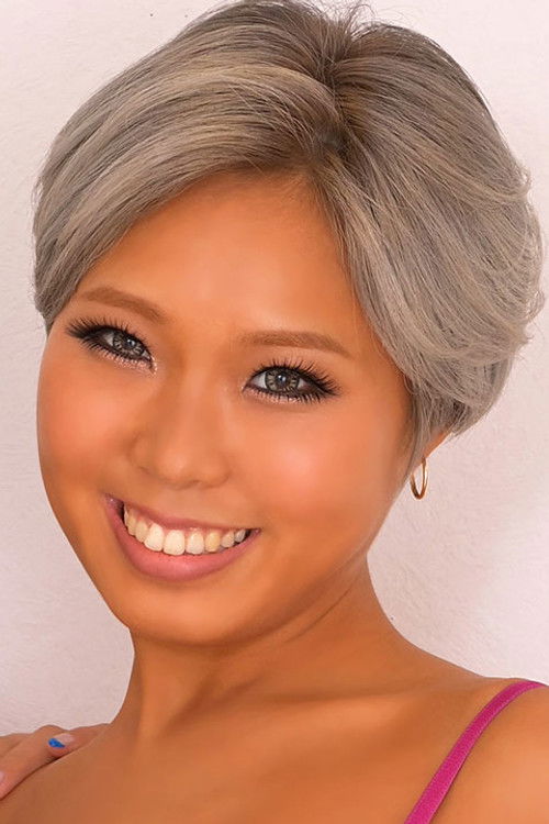 Natsuka as Natsuka (gyaru student)