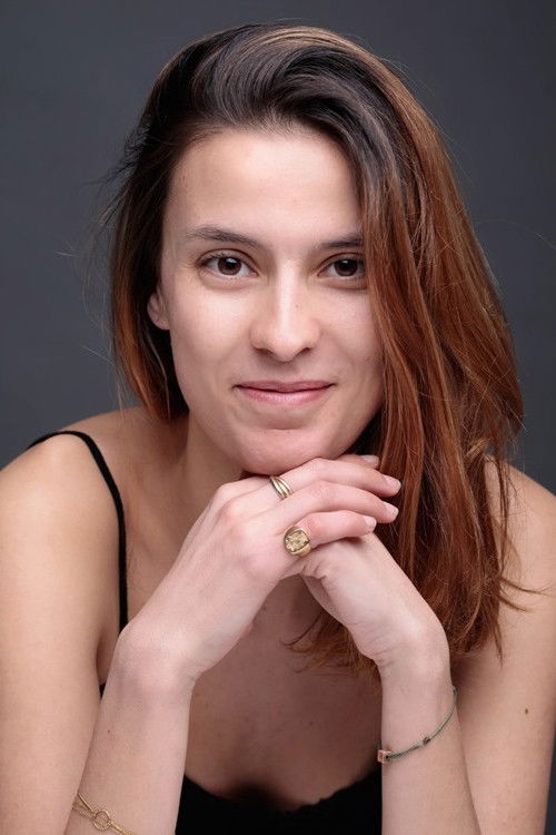 Romane Colonna Cesari as Gwenaëlle