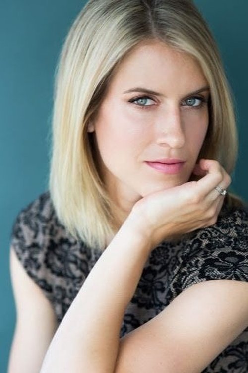 Alison Wandzura as Cynthia Carmichael